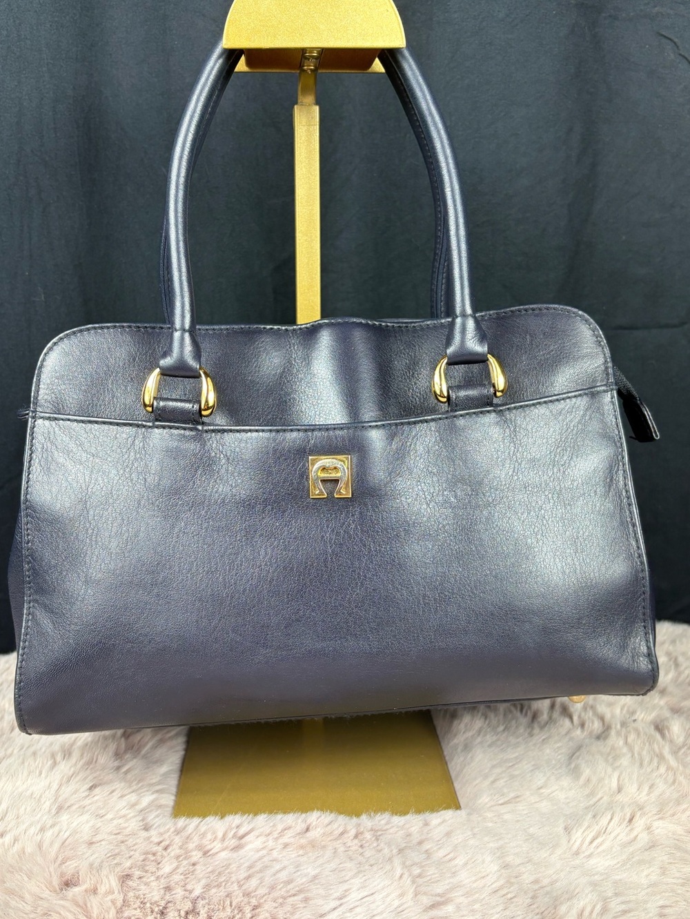 Etienne Aigner Vintage Navy Leather Satchel Handbag Gold Hardware Horseshoe Logo